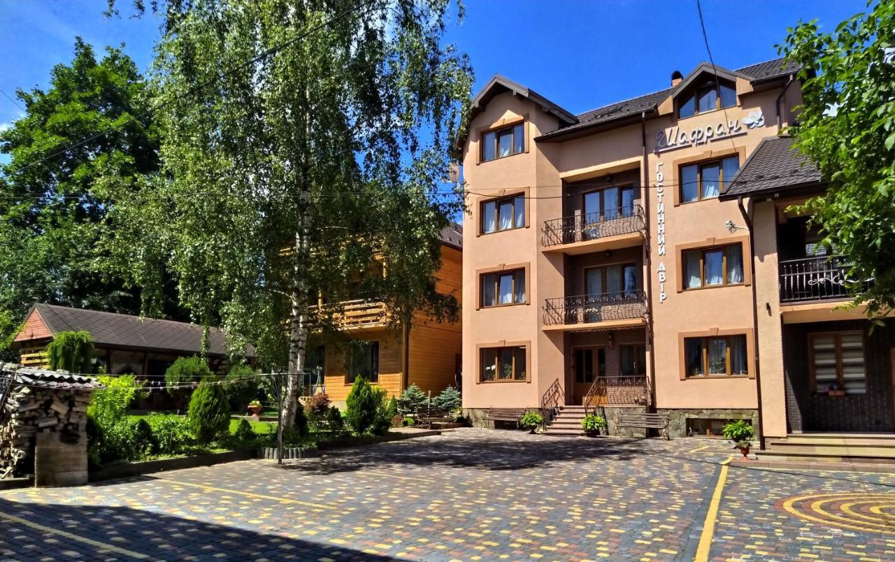 Guest House Shafran Yaremche Ngoại thất bức ảnh
