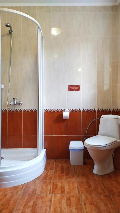 Guest House Shafran Yaremche Ngoại thất bức ảnh